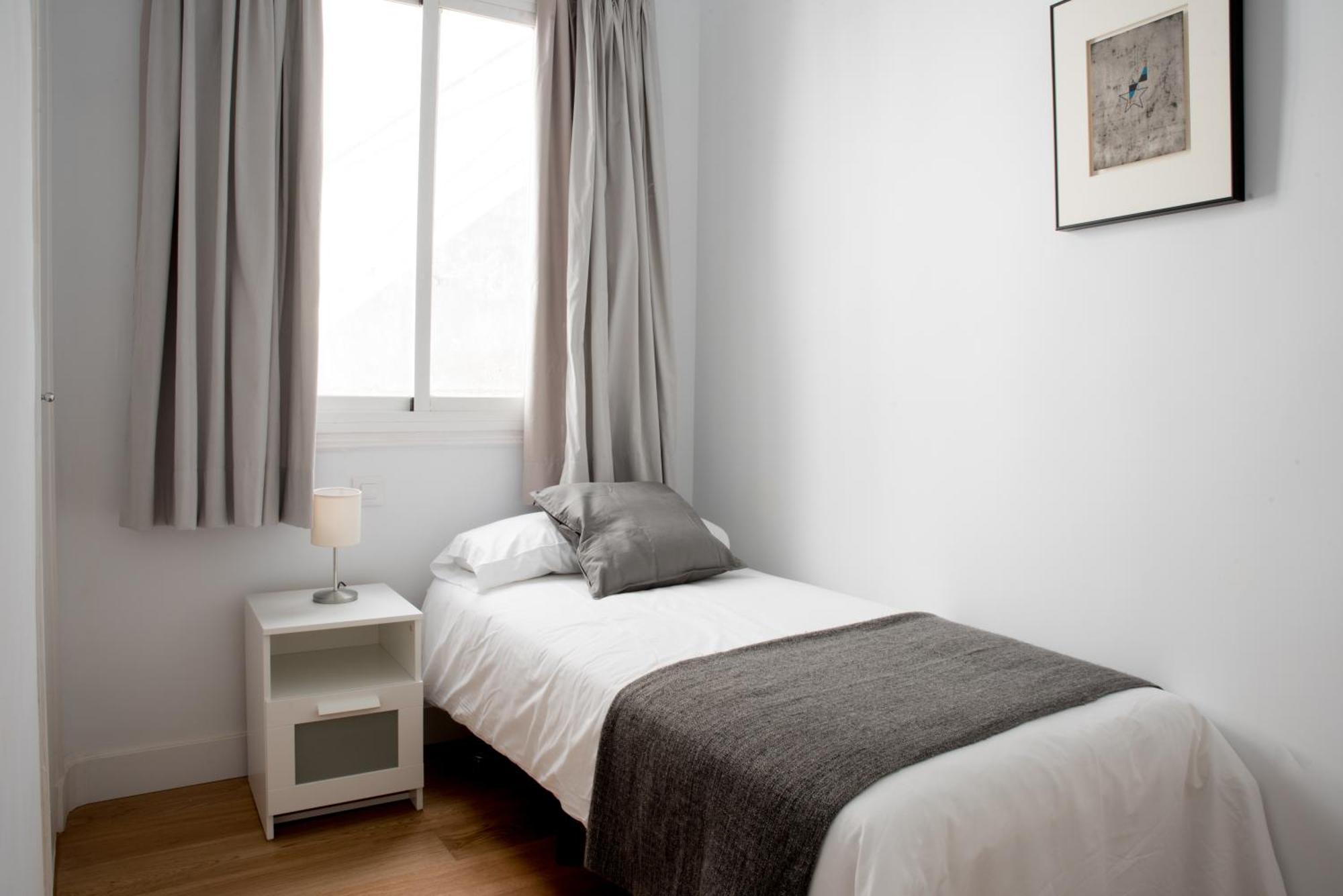 Montaber Apartments - La Paz Market Madrid Oda fotoğraf