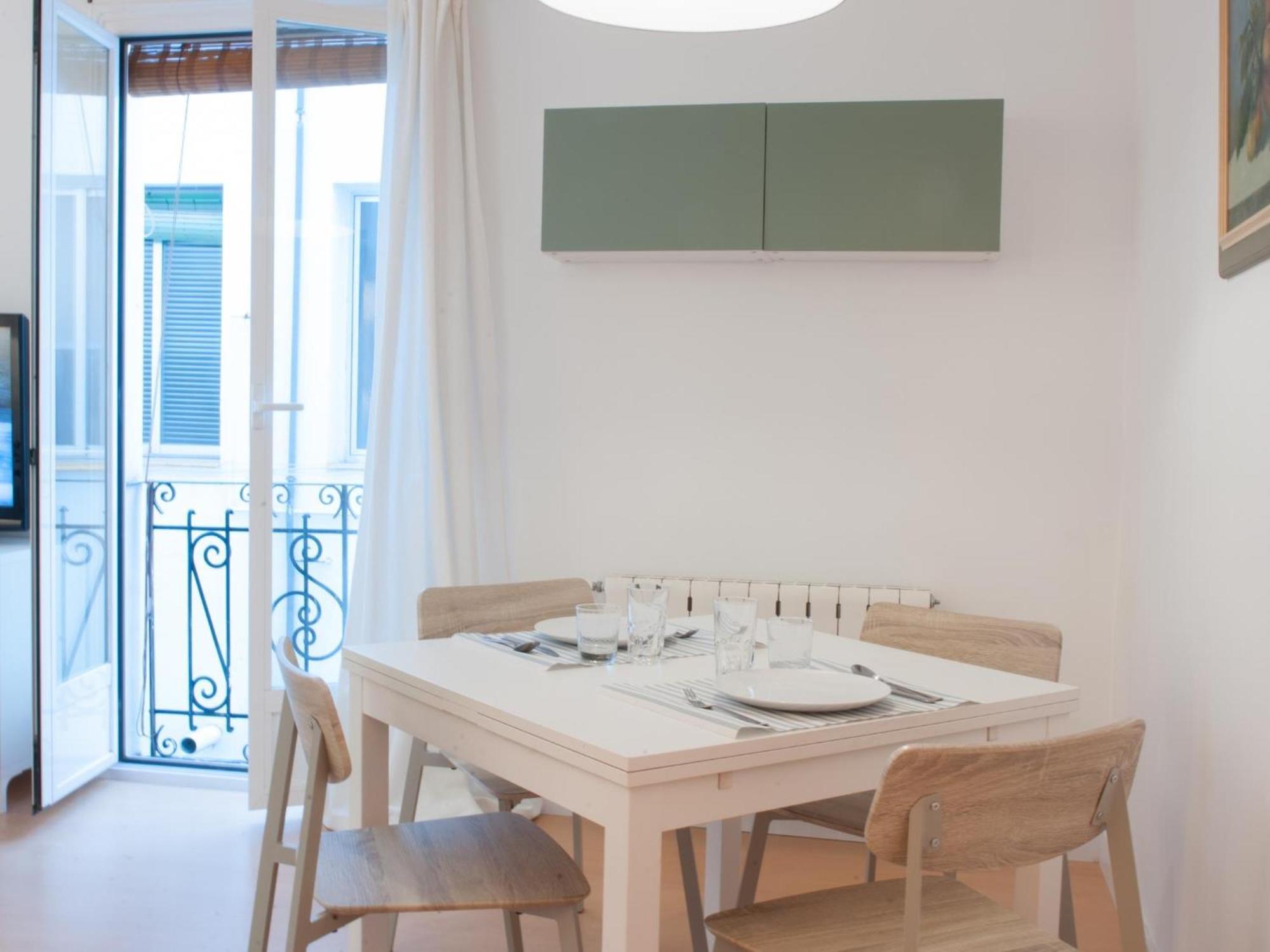 Montaber Apartments - La Paz Market Madrid Oda fotoğraf
